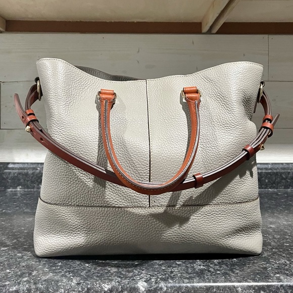 Dooney & Bourke Lg Chelsea Satchel - Picture 7 of 13